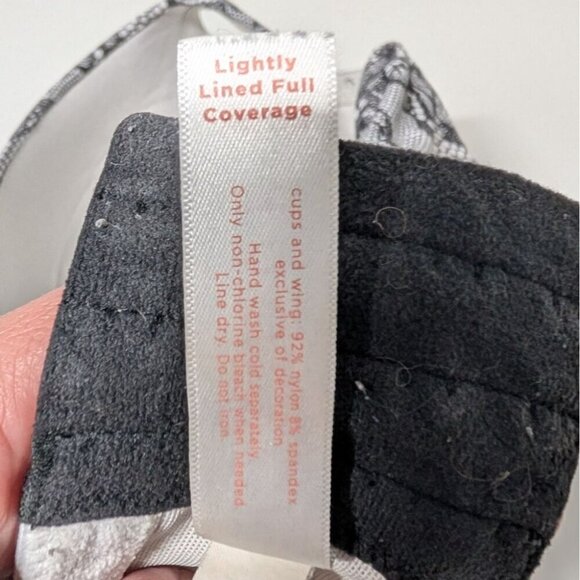 Cacique Lightly Lined Full Coverage Bra Womens 42DDD Black Floral Underwire - Picture 6 of 6